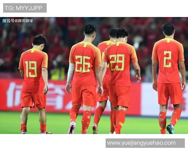 中国足球迎战叙利亚全力争胜期待精彩对决展现实力与激情